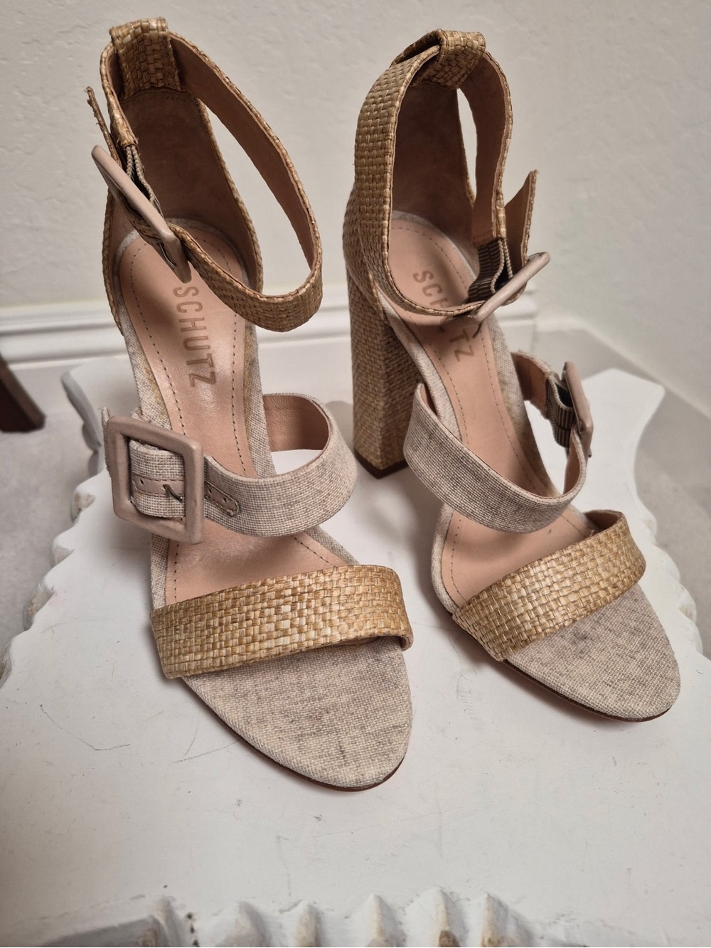SCHUTZ Beige Woven Block Heel Sandals